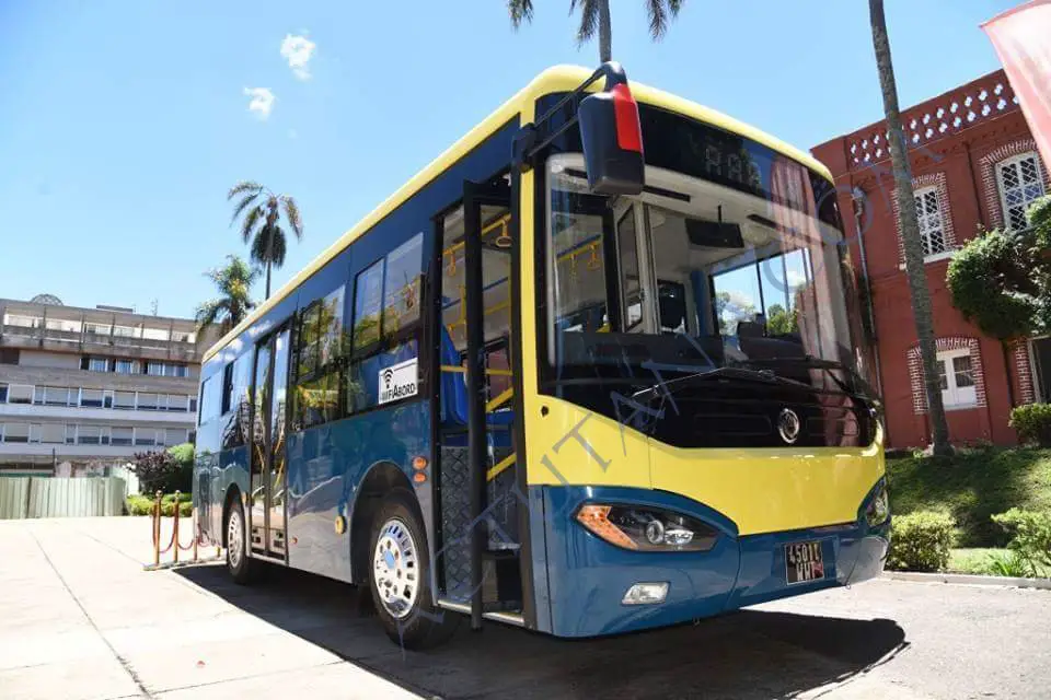 Le bus "intelligent" commence ses essais dans la ville