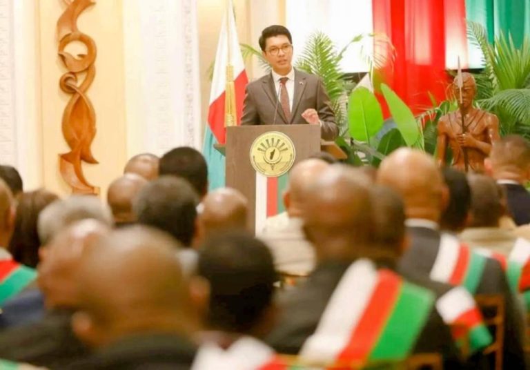 Formation du gouvernement à Madagascar - juillet 2024