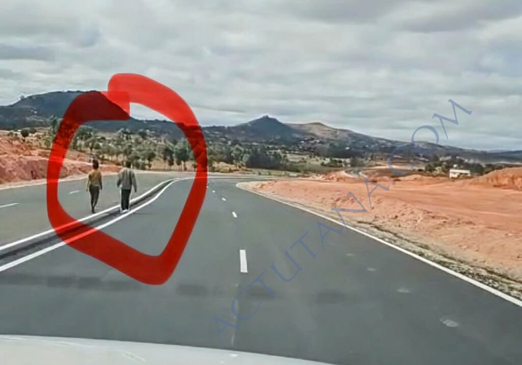 And besides, apart from the obsession with getting to Tamatave in 3 hours