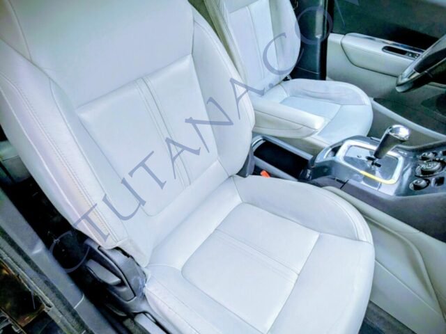 J'avoue que pour le moment je suis plutôt occupé à refonder ce magnifique intérieur cuir 🤣